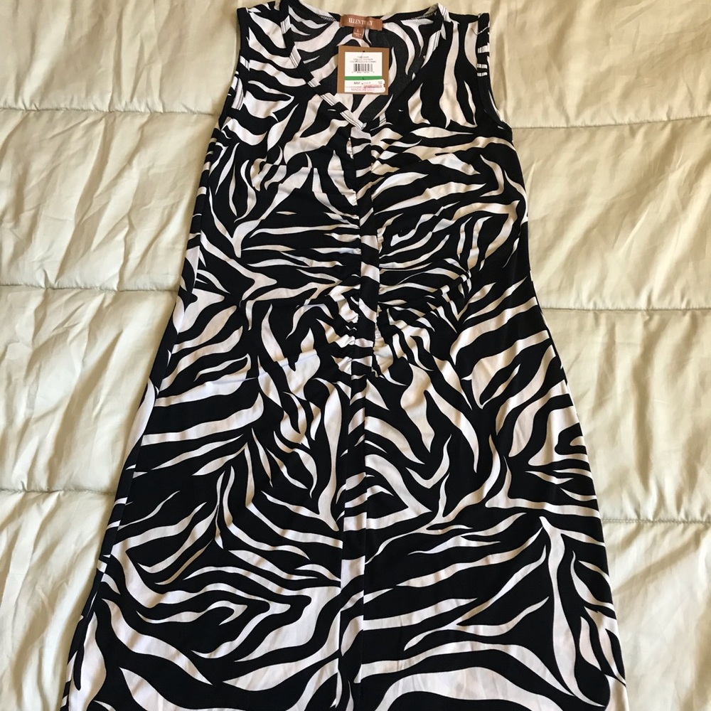 Ellen Tracy black and white sexy dress